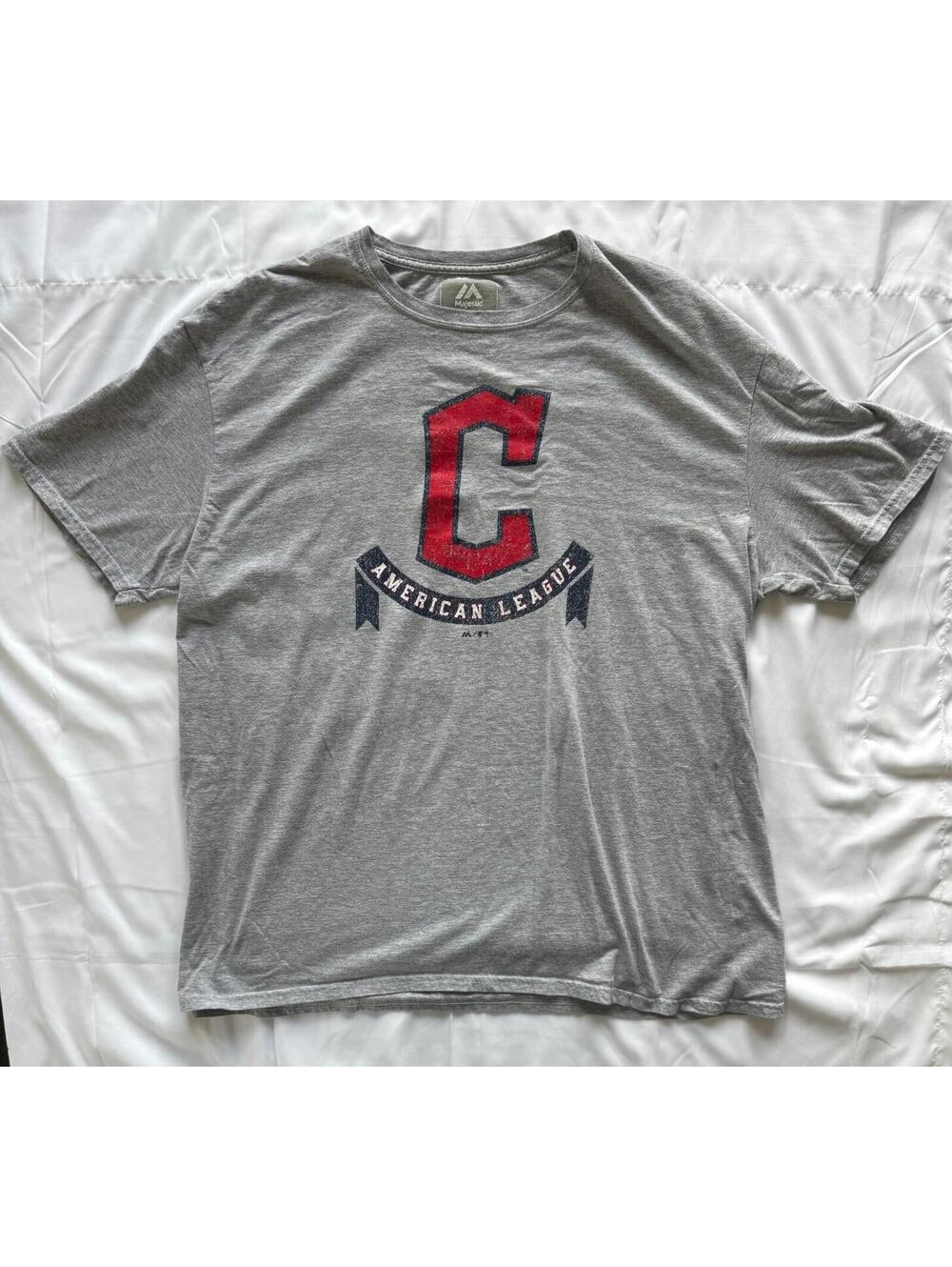 Cleveland Indians Majestic American League T Shirt Mens Gray MLB Graphic Tee Siz